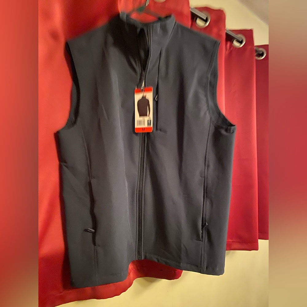 Men's Black Sleeveless Jacket